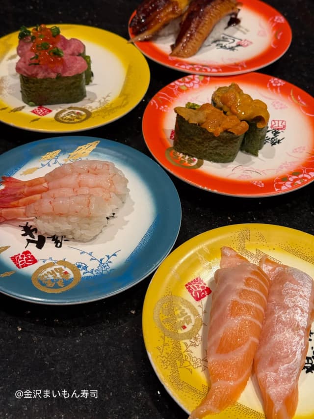 You can't go wrong with the sushi spots in Ginza—the hand-pressed sushi is unbelievably fresh!