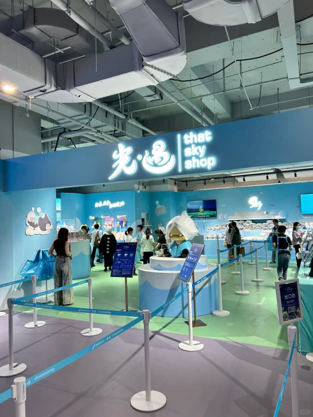 The nation's first-ever 'Alien Stage' themed pop-up event is live for a limited time!