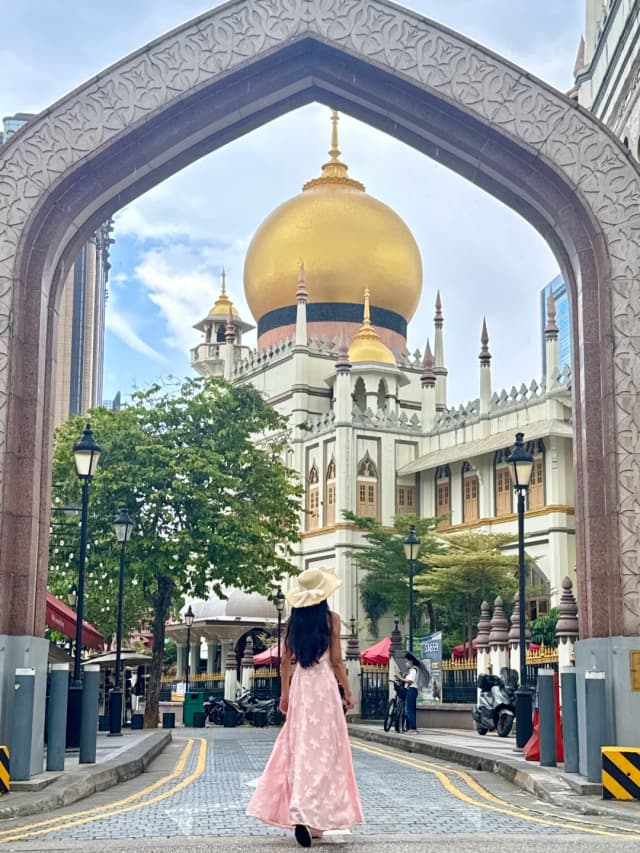 Experience life like a local with Singapore's national breakfast: kaya toast paired with soft-boiled eggs and milk tea.