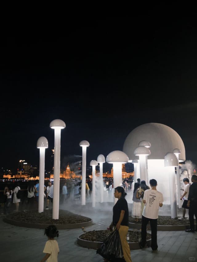 Rural life, as seen through the poems of children from the mountains, was brought to the Shanghai riverside and transformed into a whimsical public playground.