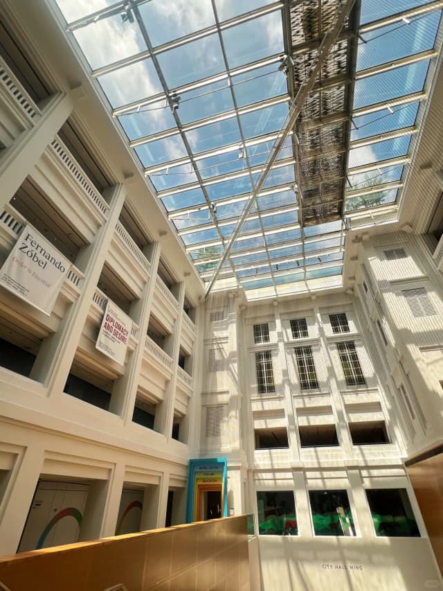 The National Gallery, converted from the former City Hall and Supreme Court, is filled with masterpieces of Southeast Asian modern art.