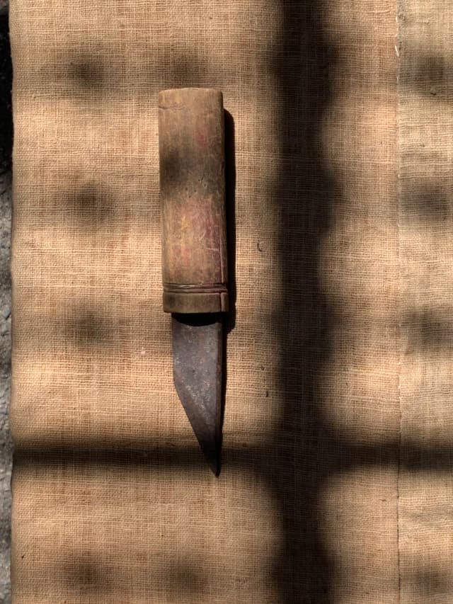 After a whole day of selling, the real win is finding a treasure for yourself. Today's harvest: one handmade knife.