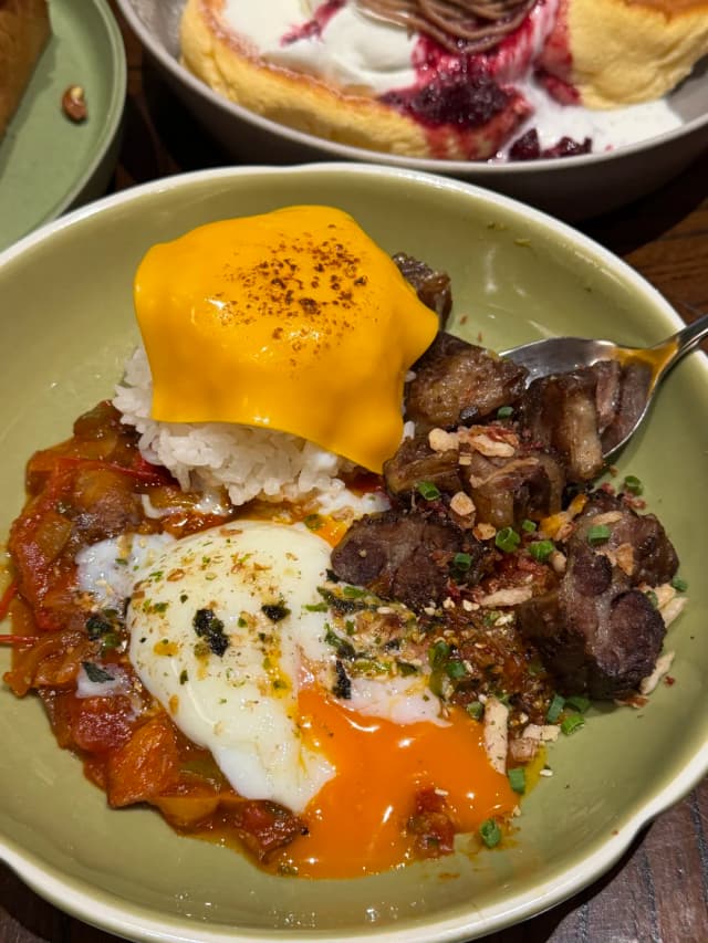 It truly lives up to its reputation—without a doubt, the best soufflé in Shanghai.